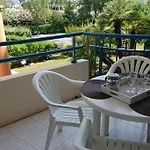 T2 climatisé à 5 minutes à pied de la plage avec parking, piscine et wifi